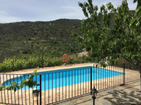 Belvilla by OYO San Marcos, Laroya